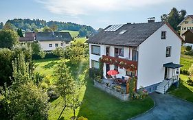 Ferienwohnung Uhrmann Franz